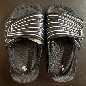 Children’s Place Toddler Sandals
